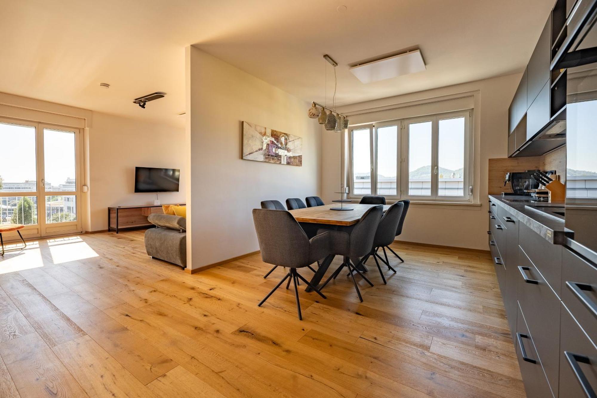 Tamliving Center Luxury 4 Rooms Smart Tv Kitchen Great View Грац Екстер'єр фото